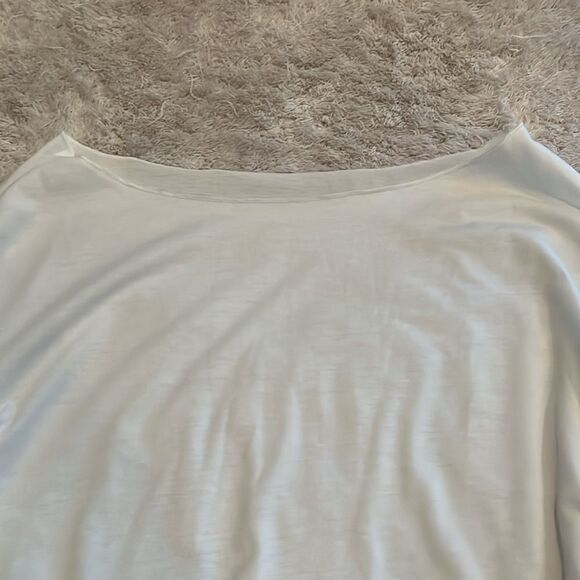 NWOT SHEIN white cropped off the shoulder tee. XS - Picture 2 of 6